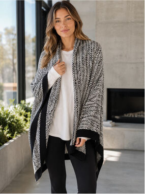 Lululemon Divinity Scarf Trax White Black OS Cashmere Wrap Poncho Scandi Yoga